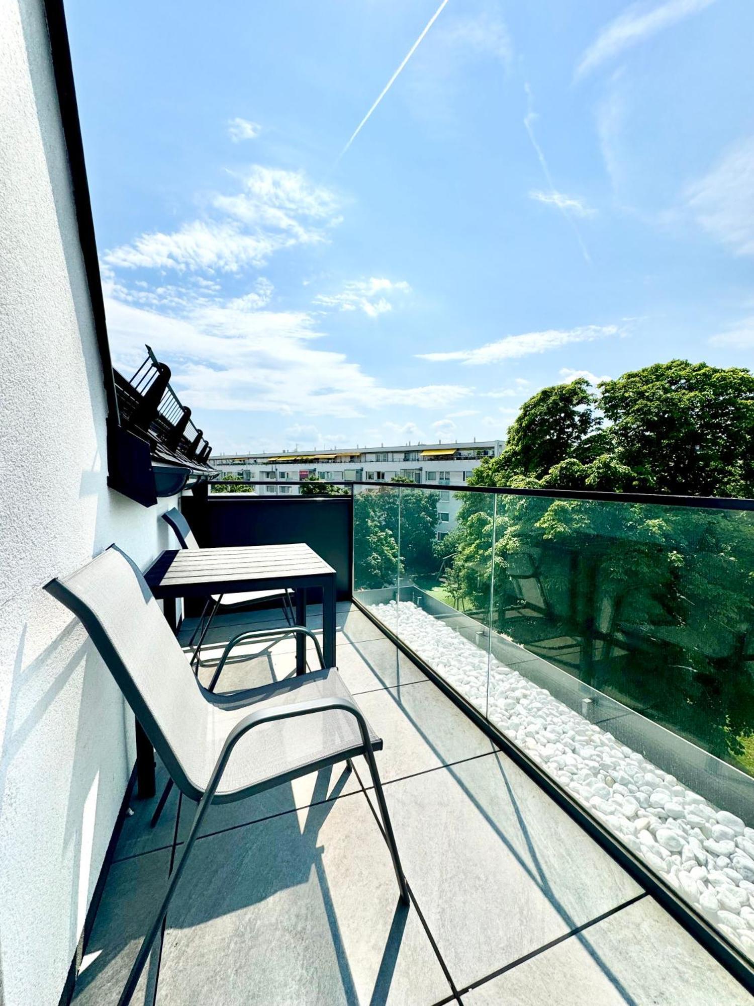 Apartamento Mit Balkon Viena